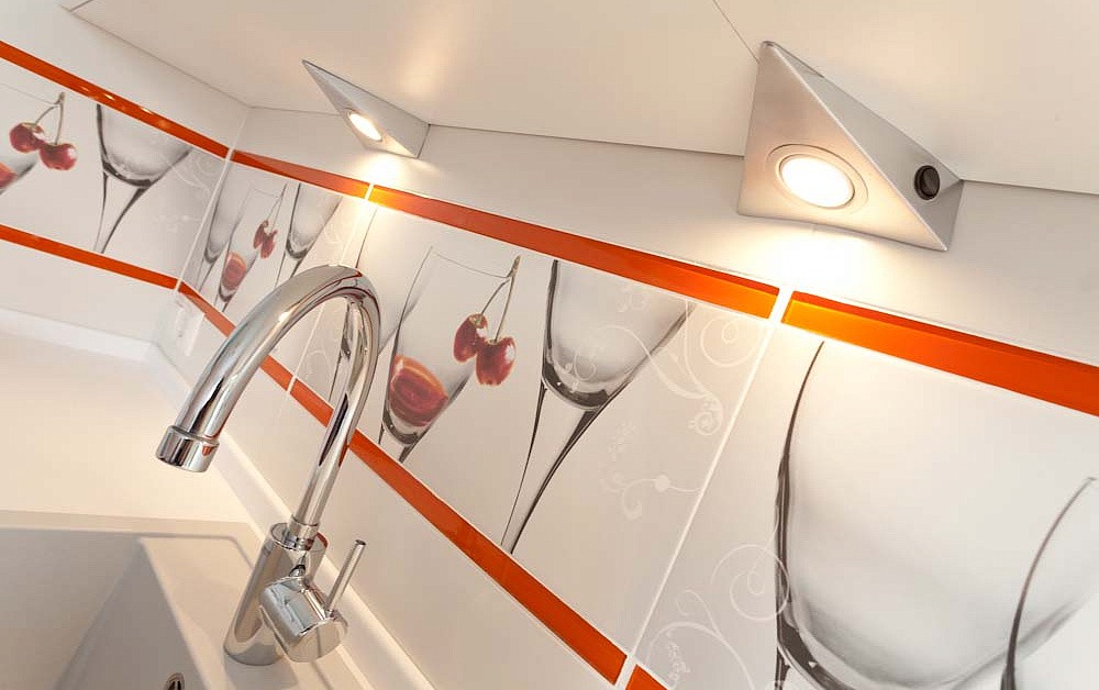 Кухня Фаворит 3 с фрезеровкой Новая волна