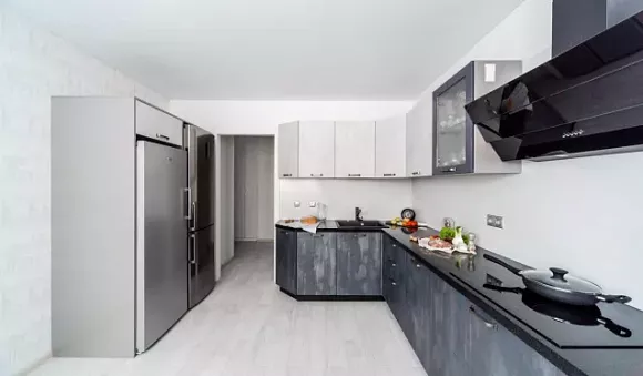 Серая кухня в Южно-Сахалинске