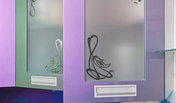 Фиолетовая кухня во Владивостоке