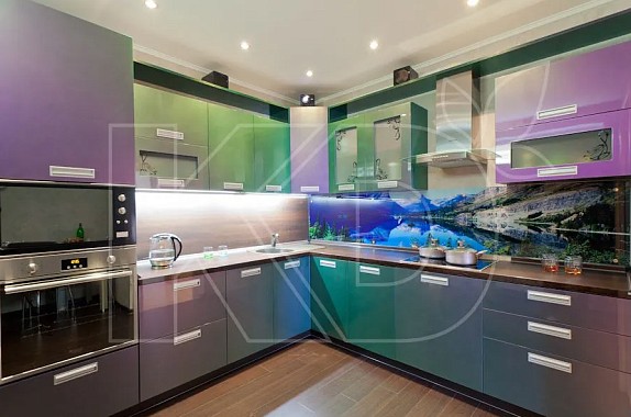 Угловые кухни оливкового цвета