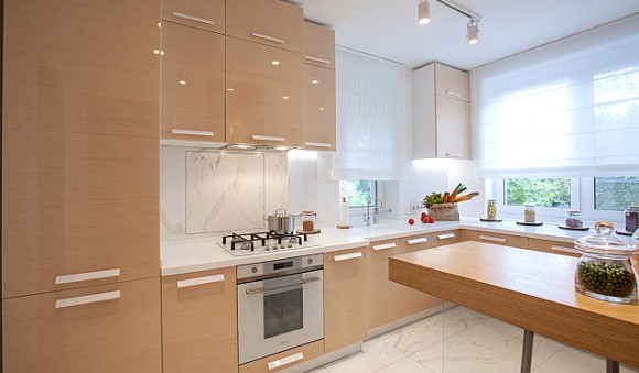 Глянцевая кухня в Санкт-Петербурге