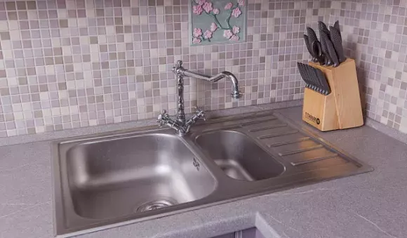 Фиолетовая кухня во Владивостоке