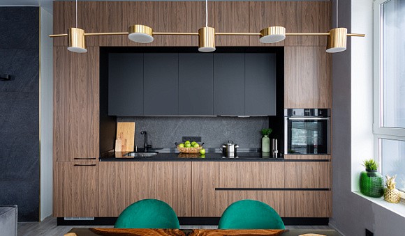 Коричневая кухня в Клину