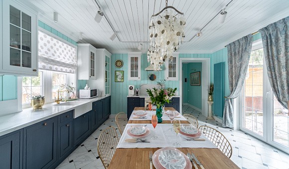 Темная кухня