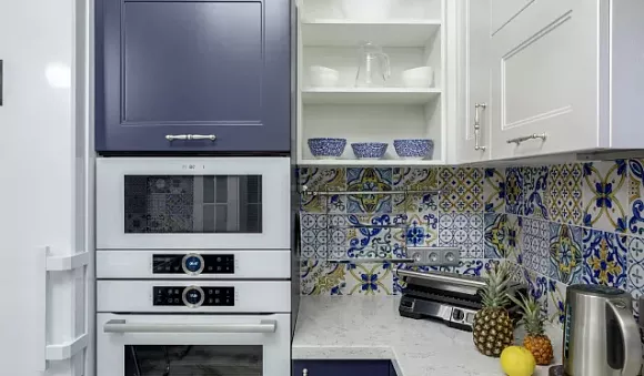 Синяя кухня