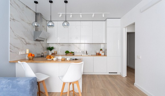 Белая кухня в Мурманске