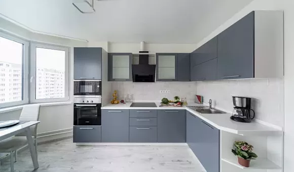 Темная кухня