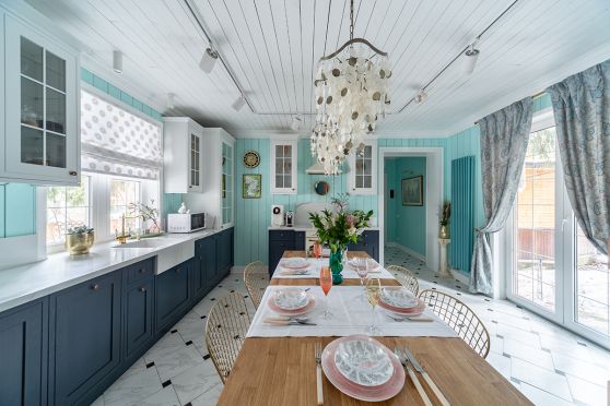 кухня из массива дерева